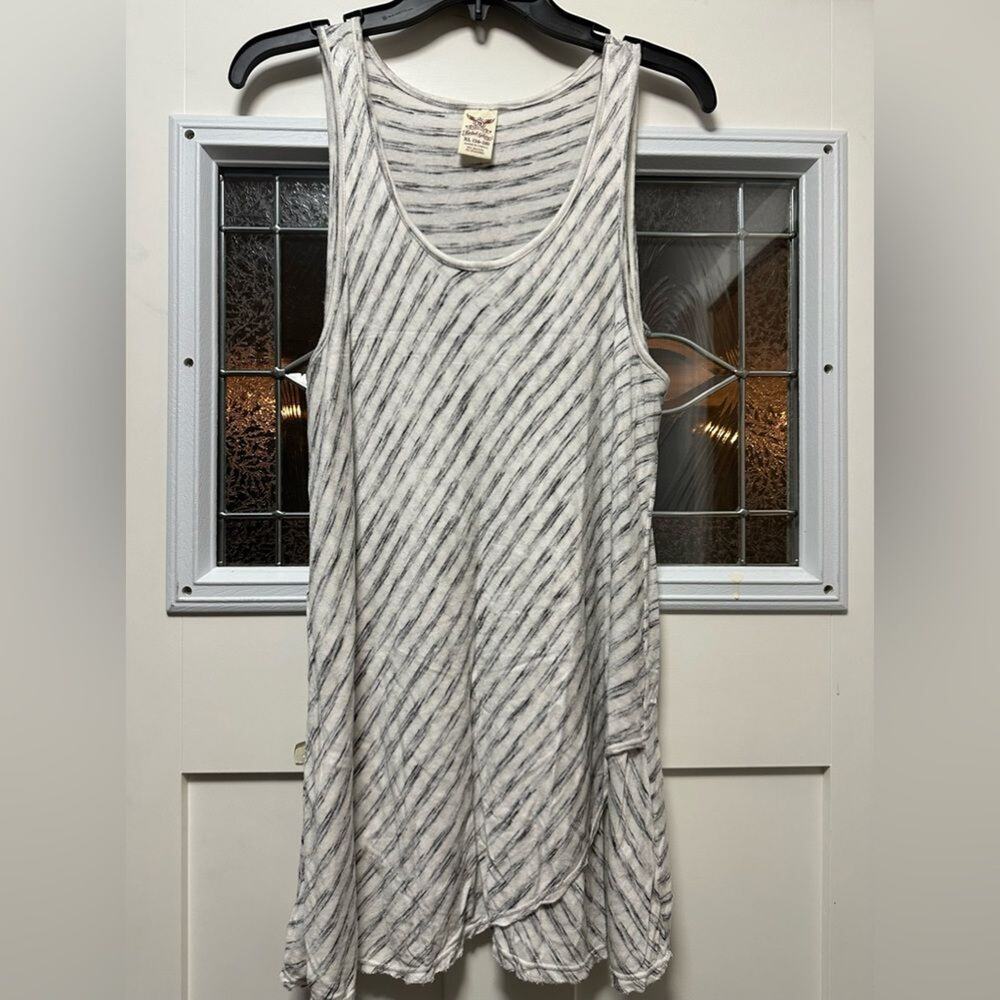 Faded Glory Tulip Tank Black and White Stripe Size XL (634)